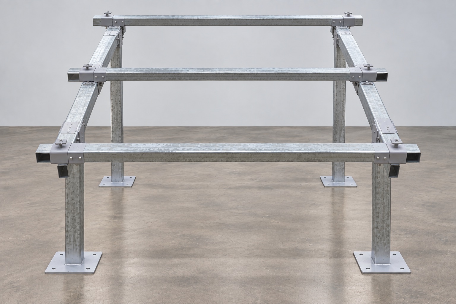 Estructura M24 biposte galvanizada, alzado frontal con columnas escalonadas